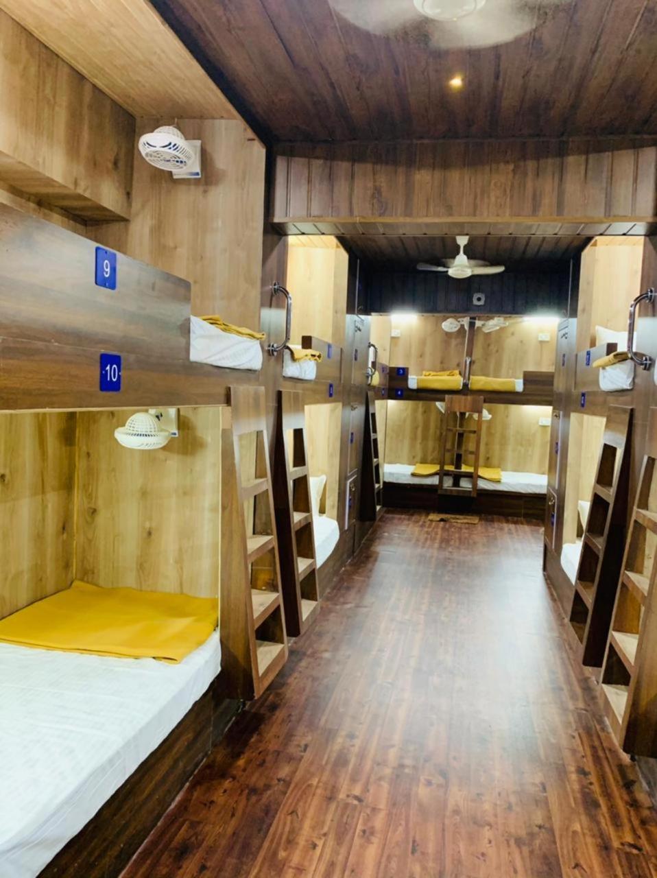 City Stay Deluxe Ac Dormitory Margao Exterior foto